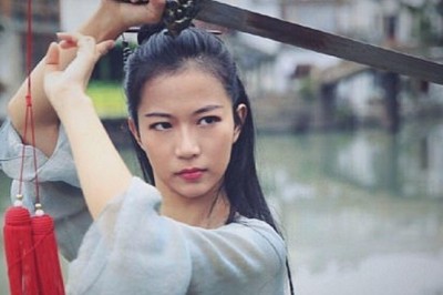 Dünyanın En Güzel, En Hızlı Dövüşçüsü