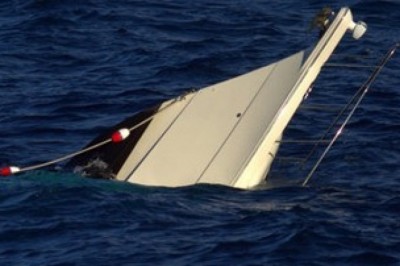 Hindistan'da 40 öğrencinin bulunduğu tekne battı