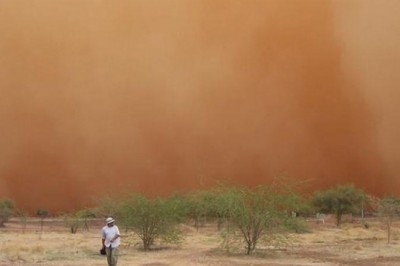 Kum fırtınasında 60'dan fazla kişi öldü