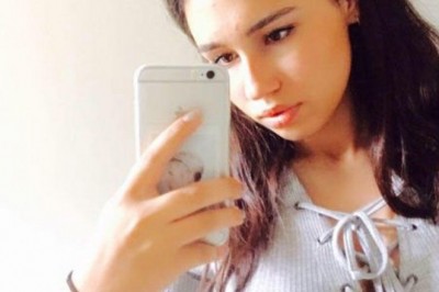 Uçakta sandviç yiyen kız öldü!