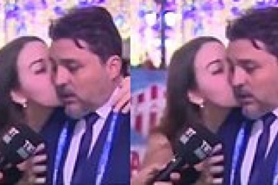 TRT Spor spikerini canlı yayında öpen kadın!