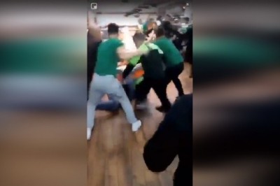 Bursasporlular Beşiktaş formalı bir kişiye acımasızca saldırdı!