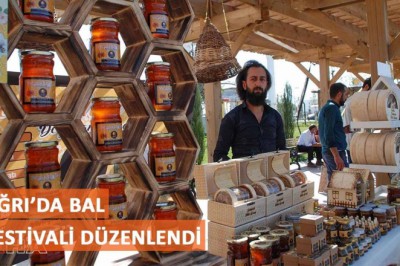 Ağrılılar 3'üncüsü Düzenlenen Bal Festivalinde Buluştu!