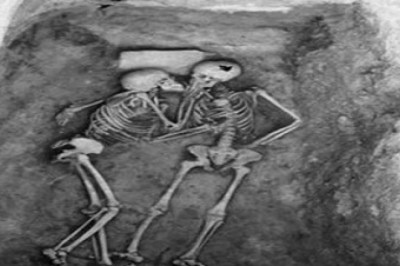 2.800 yıllık öpücük - Dünya tarihine düşen öpücük