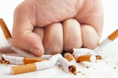 Sabah aç karnına sigara içmenin zararları