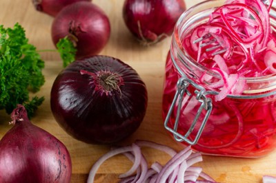 Kırmızı soğanın inanılmaz faydaları