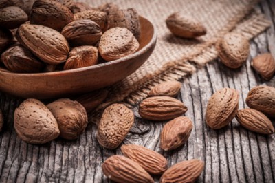 Küçük Hint Cevizinin (Muskat) Yararları ve Zararları