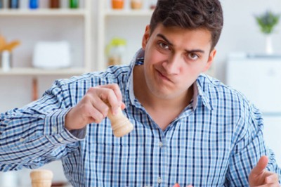 Tatsız yiyecekler beyin fonksiyonlarını bozar