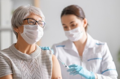 Çek Cumhuriyeti, koronavirüse karşı aşılamaya yeniden başladı